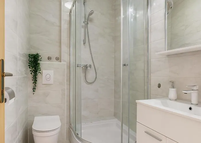 玛丽亚公寓 比比涅