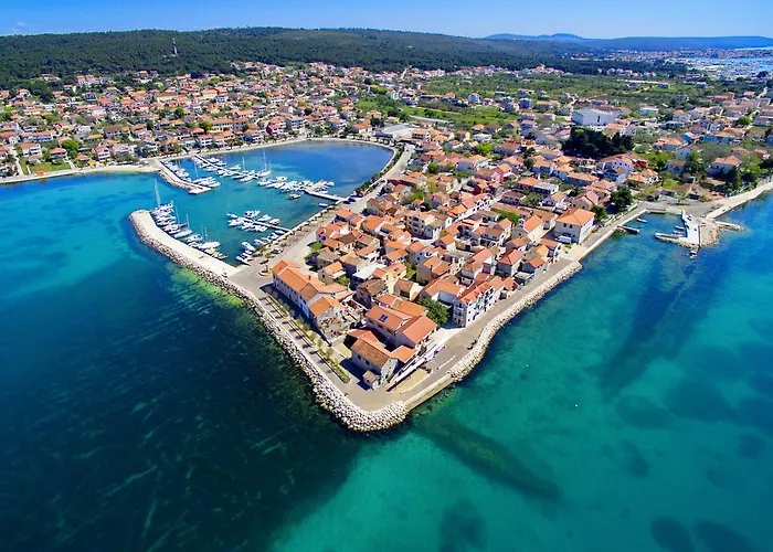 玛丽亚公寓 比比涅